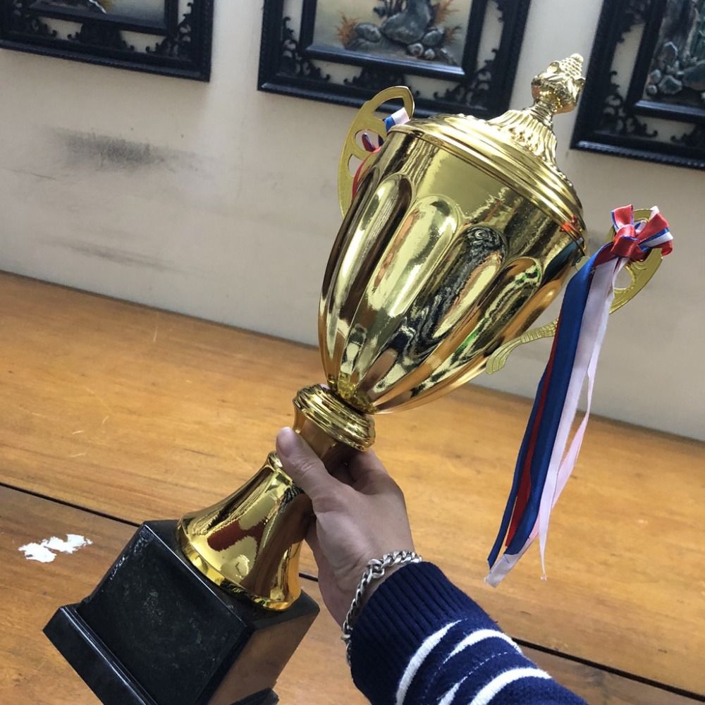 Table Tennis Champion - 新しいスポーツゲーム ゴールドトロフィー賞 チャンピオン 蓋付き 勝者賞 トロフィー