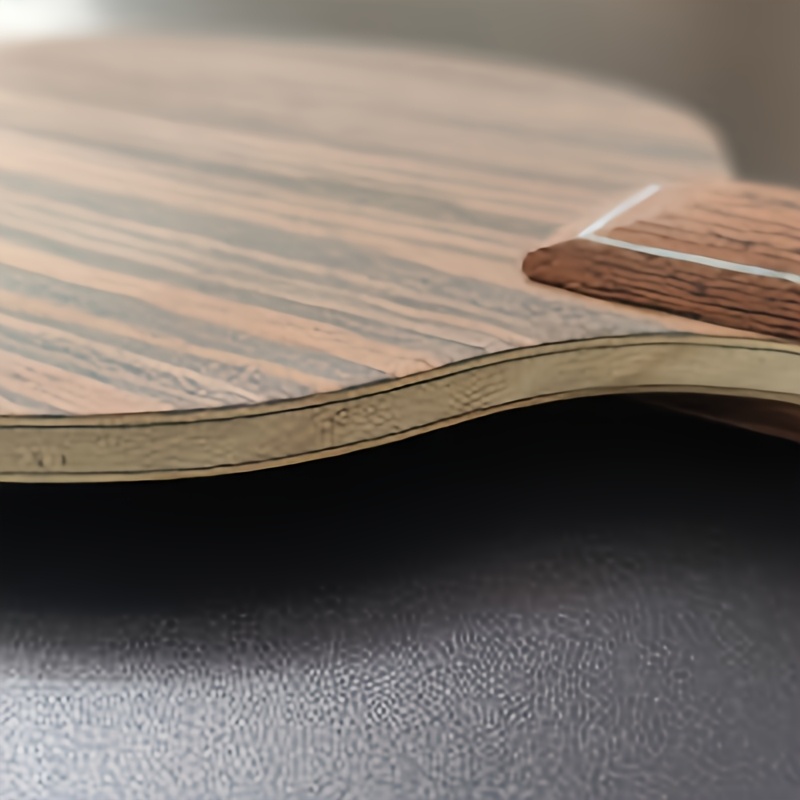 黒檀製卓球ラケットブレード、高速攻撃設計、5ウッド+2カーボ - Table Tennis Racket のレビューと価格